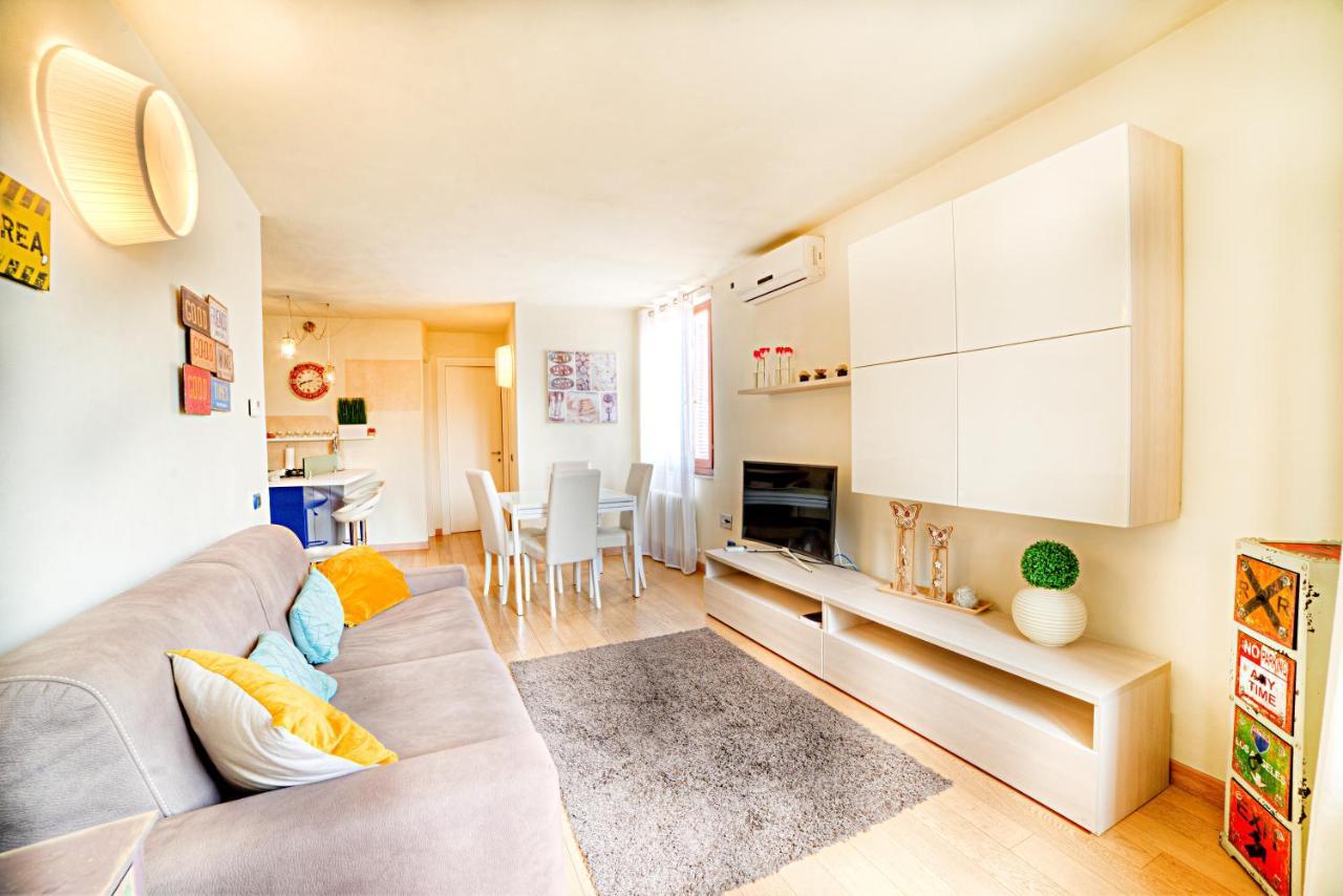 Ferienwohnung Nicchio Bright And Design Loft Siena Exterior foto